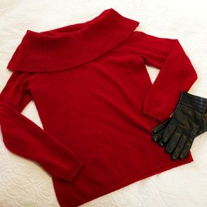 Elegant Red Off-Shoulder Cashmere Sweater